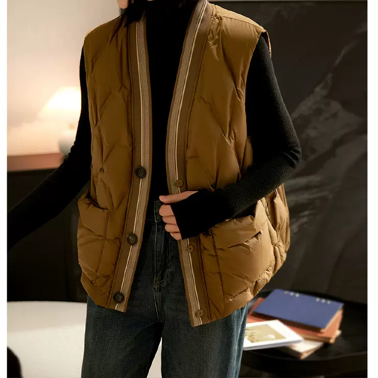 高端白鸭绒马甲美拉德穿搭棕色羽绒服V领外穿内搭鸭绒服马夹外套