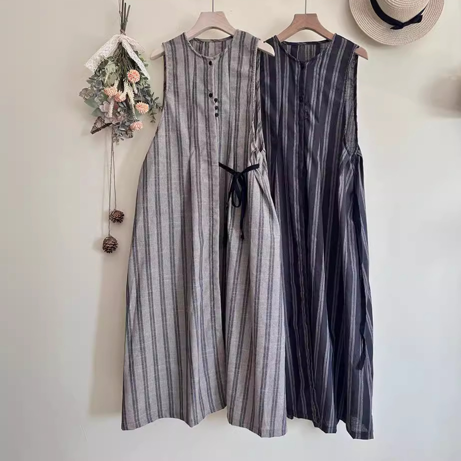 2024 New Japanese style women's sweet all-match loose vertical strap outer vest dress cotton and linen waistcoat summer