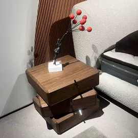 实木床;桌类、茶几;餐桌