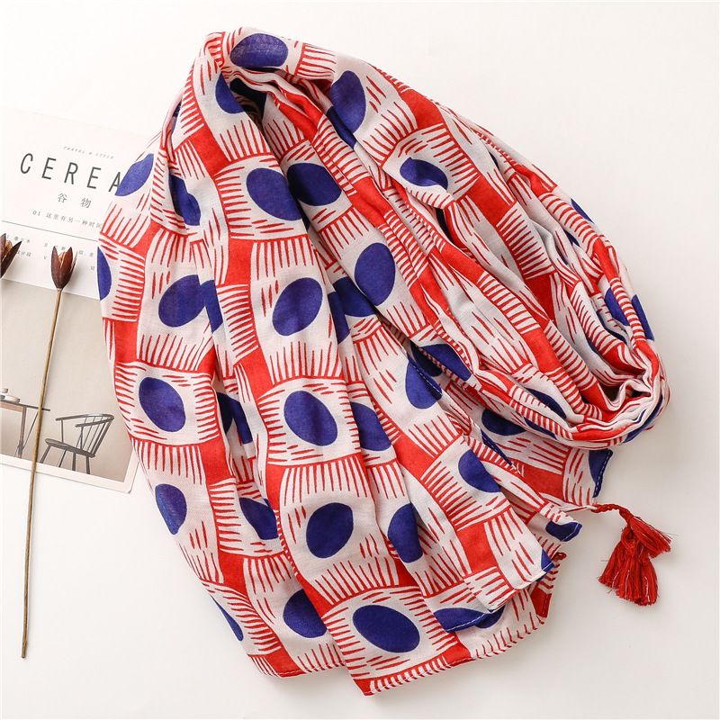 fashion red and blue oval cotton and linen satin cotton beach towelpicture4