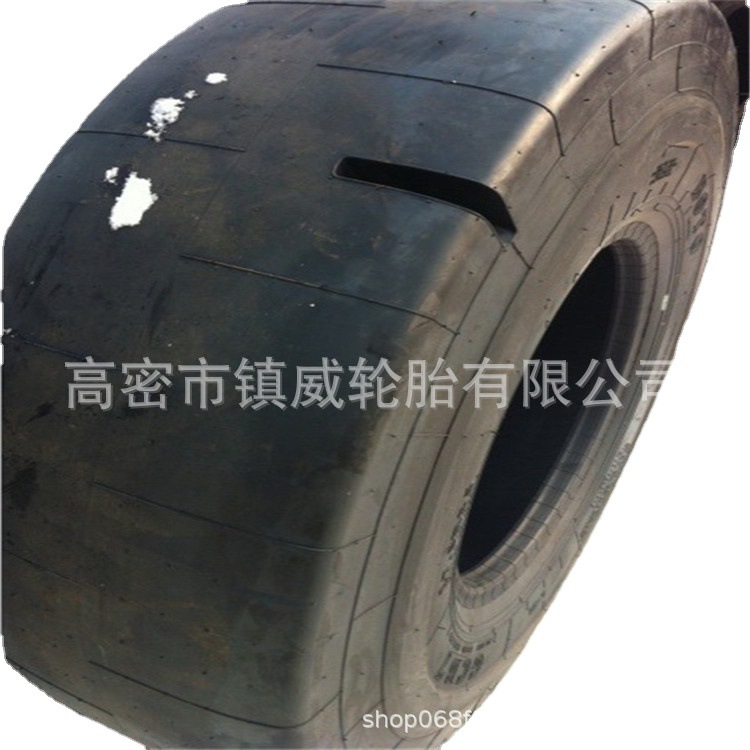17.5R25 铲运机 光面压路机轮胎矿用工程机械轮胎 子午线钢丝轮胎
