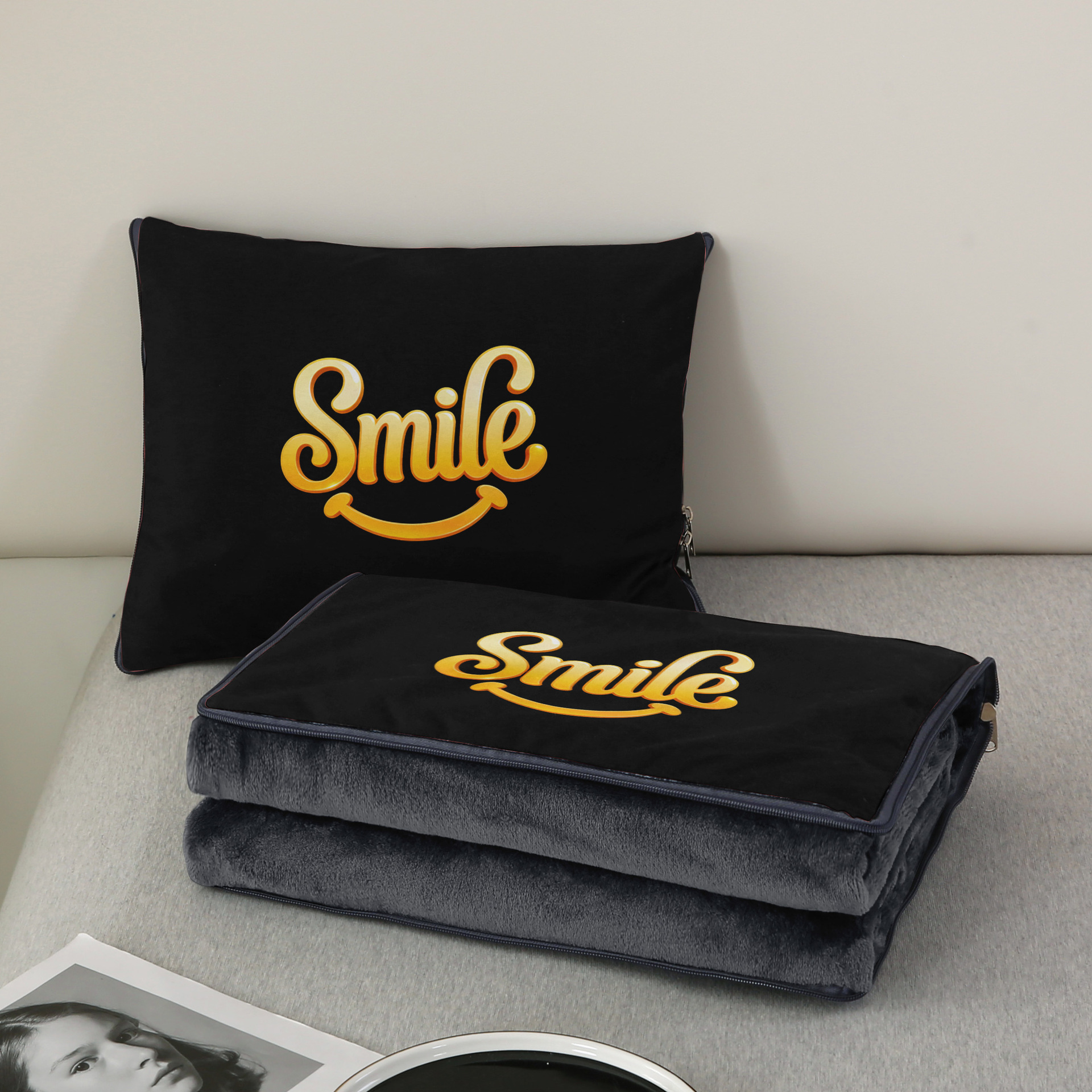 검정색 스마일 담요 직사각형 30*40