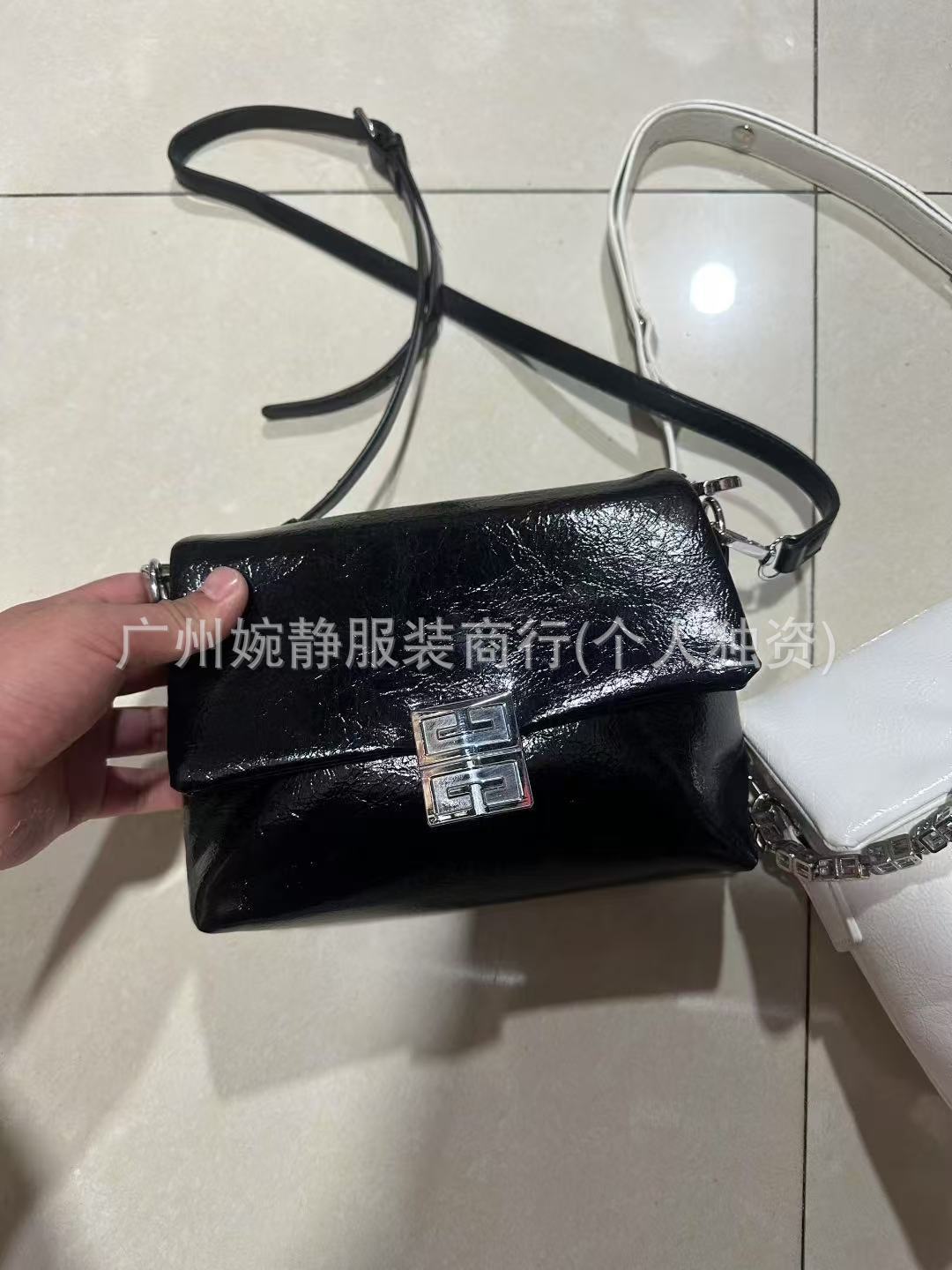 Bolsos de moda de hombro bolsos al por mayor comercio exterior en vivo fuente al por mayor