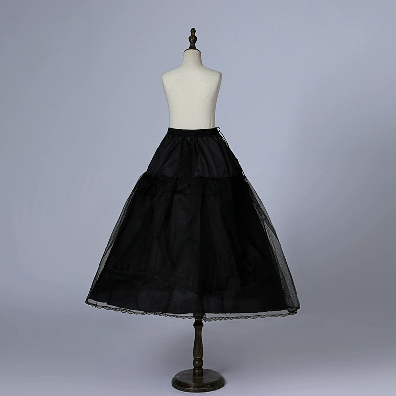 Детская юбка маленькая две стальные и одна пряжа плюс кружево черный