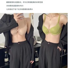 9929爆乳经典款简约光面舒适一片式无痕无钢圈内衣女小胸聚拢文胸