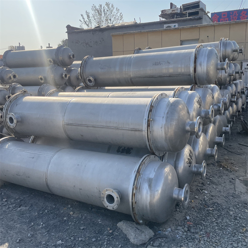 收购二手冷凝器  列管式真空换热设备  化工常压式换热设备