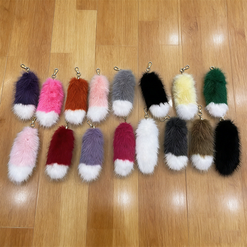 Imitation Fox Fur Tail Pendant, Two-Color Plush Pendant, Mobile Phone Chain Pendant, Car Keychain, Plush Bag Decoration Imitation Fox Fur Tail Pendant, Two-Color Plush Pendant, Mobile Phone Chain Pendant, Car Keychain, Plush Bag Decoration