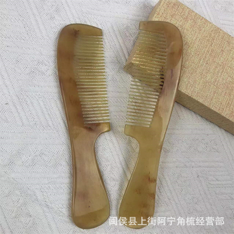 Goat Horn Comb 18cm Medium Handle Comb with Round Teeth for Scalp Massage and Portable Hair Styling overview