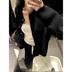 【30日間の人気5636件】黒いニットカーディガンの女性は秋にゆったりしています。