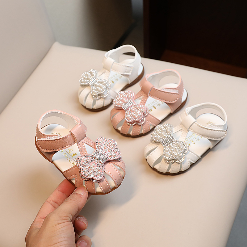 A generation of baby sandals children's princess shoes 0-1-2 years old toddler shoes girls summer baby shoes 3