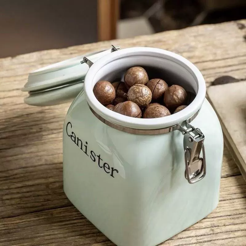 High quality capacious storage system