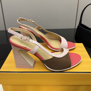 ᘿ��и���Ь�r�аٴ��ɫƴɫ¶ֺ�ָ���ЬŮһ�ֿێ��߸���Ь