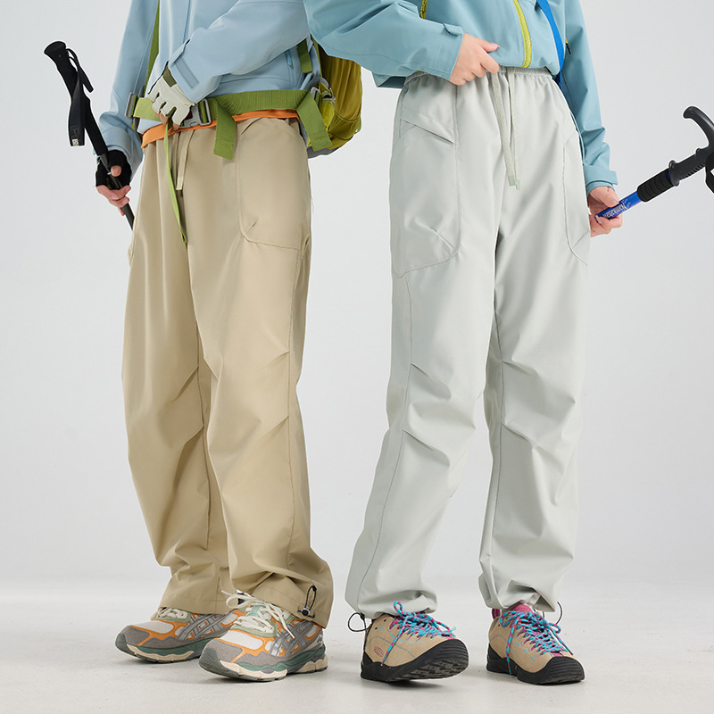 New Outdoor Softshell Pants for Women, Windproof, Waterproof, Fleece-Lined, Casual Pants for Sports, Hiking, and Mountaineering for Men