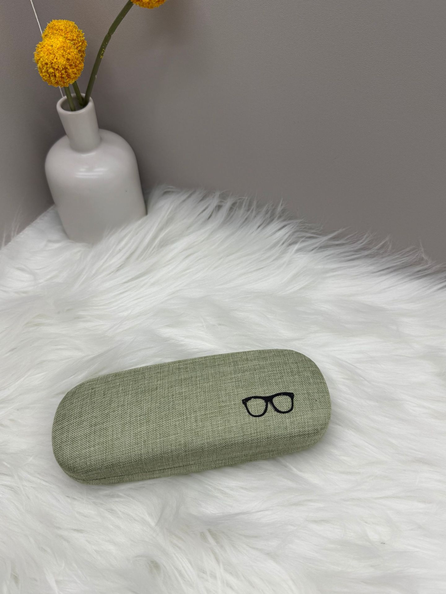 Caja de gafas de lino grande al por mayor en stock nuevo miopía puede imprimir una pequeña caja de almacenamiento de gafas rectangulares frescas