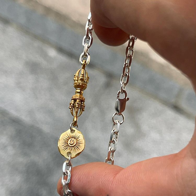 Xizang Ethnic Style Golden King Kong Bar Bracelet Niche Simple Retro Light Luxury Personalized Fashion Design Sense Bracelet