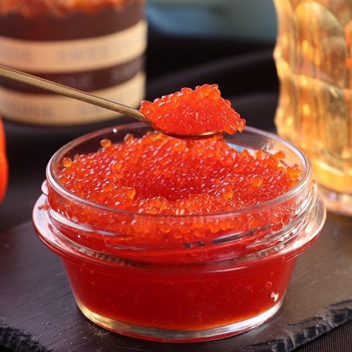Russian caviar salmon roe Russian synthetic caviar sushi deep sea salmon roe caviar canned 105g wholesale