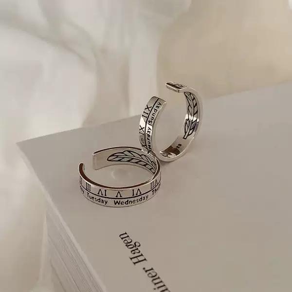 European and American Hip Hop Roman Numerals Ring Sexy and Cold Wind Open Finger Ring Internet Celebrity Retro Joint Ring Tide 1188