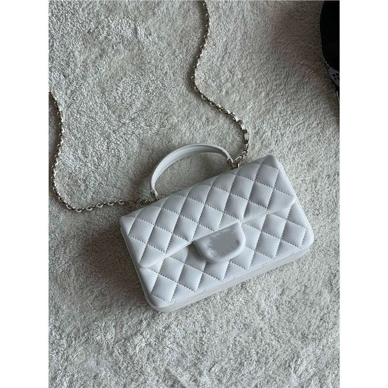 Bag, purse on chain, high-end, chain bag