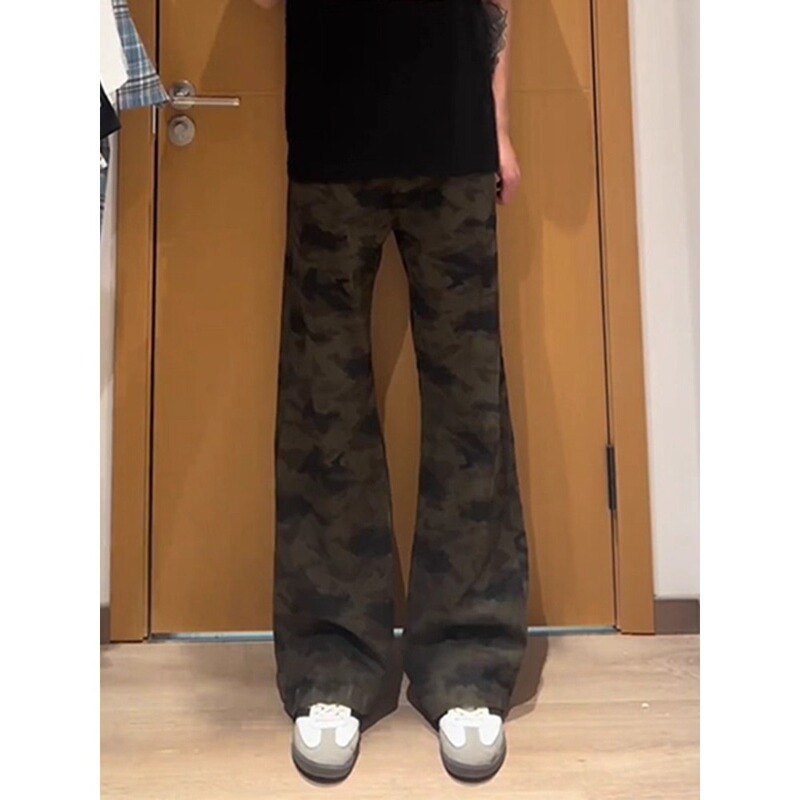 American-style camouflage work pants for men, spring/summer thin high-street vibe jeans with a high crotch, retro micro-flare and curved cut American-style camouflage work pants for men, spring/summer thin high-street vibe jeans with a high crotch, retro micro-flare and curved cut