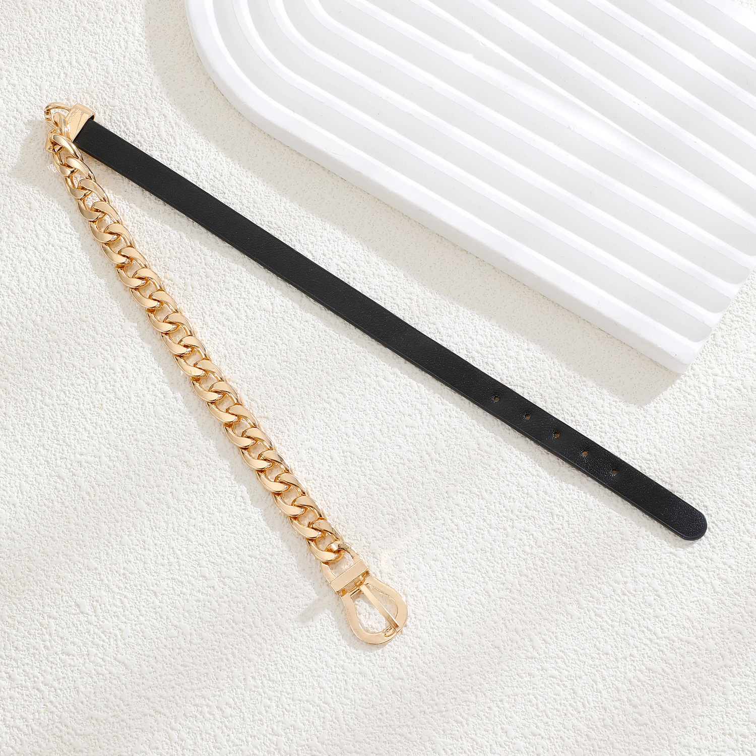 Fashionable leather chain splicing necklace for women's punk hip-hop personality, a two piece adjustable collar_voghion.com