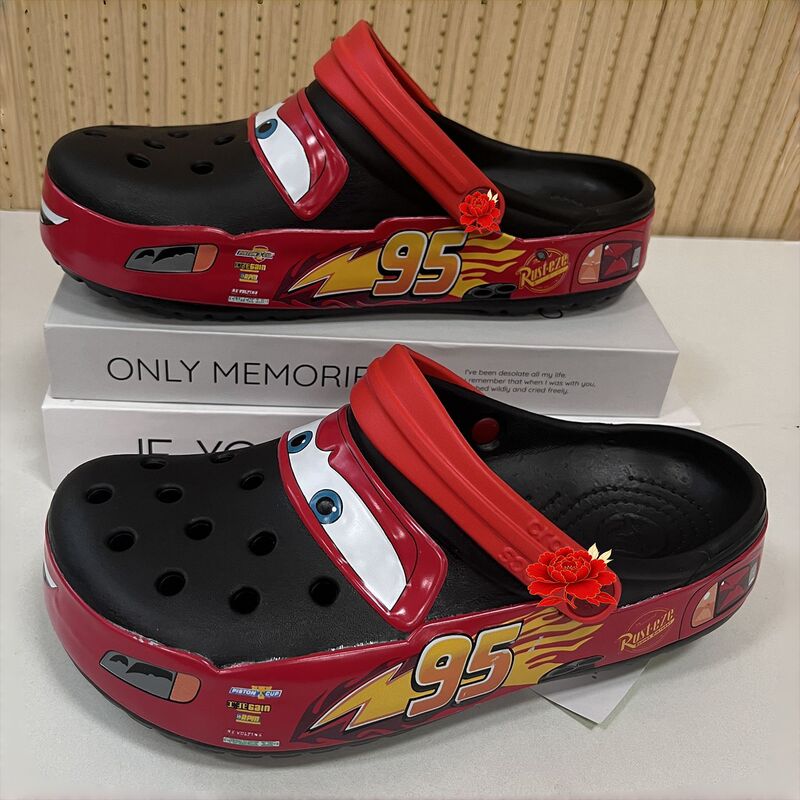In-Stock 95 Car-Themed Non-Lit Car-Themed Shoes, Cars Movie Style, Breathable Beach Sandals for Men and Women, Available for Wholesale and Dropshipping