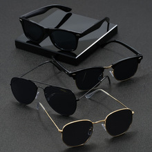 M 61346 Rivet Small Square Sunglasses í��С����ī���¿�ŷ��