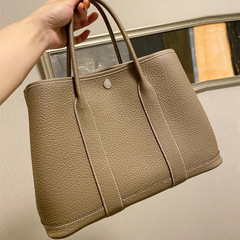 2022 Large Capacity Tote Bag Cowhide Women's Bag Shoulder Crossbody Simple Garden Bag Handbag Shopping Bag Bucket Bag