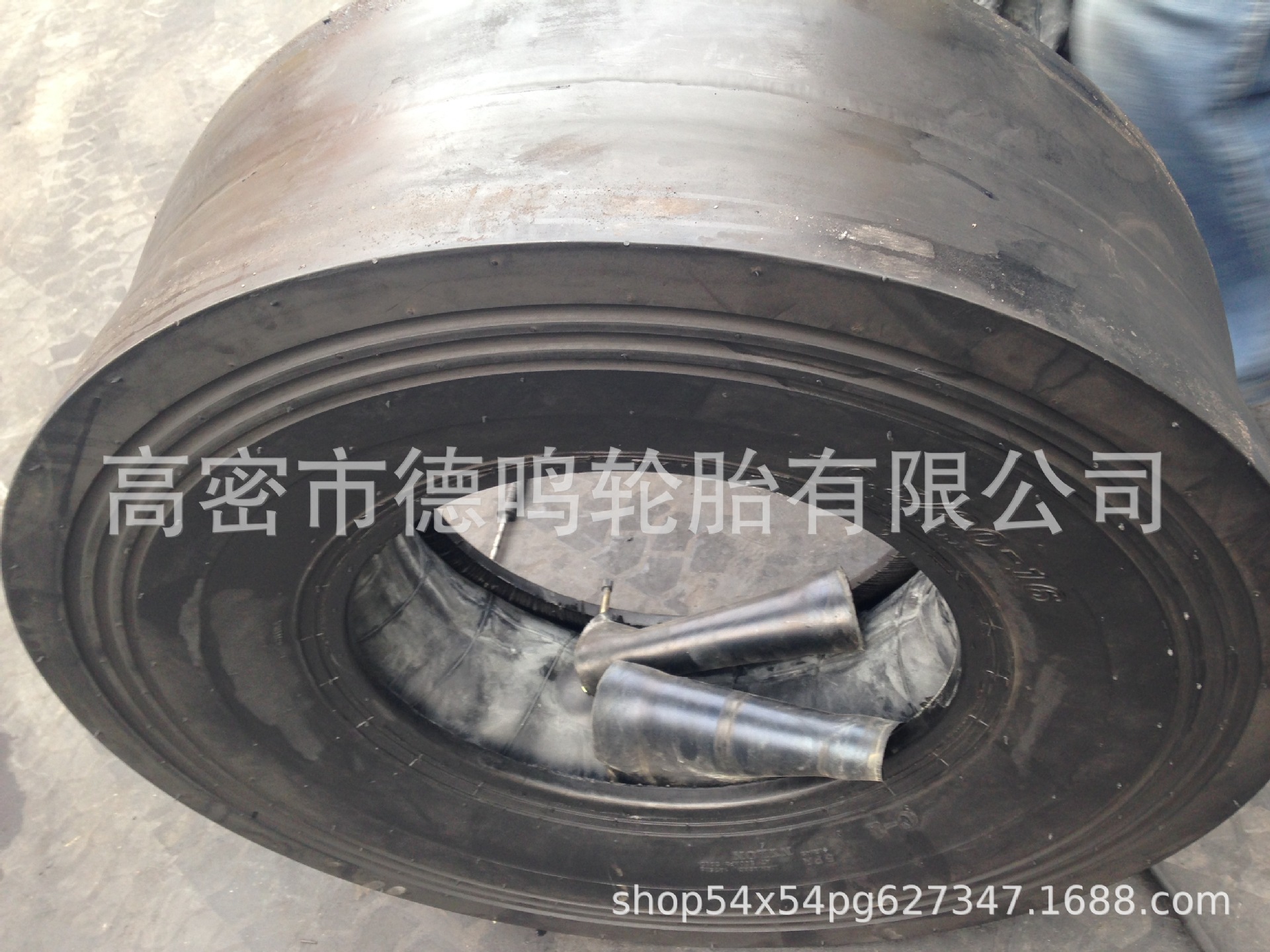 Ventas rodillo neumático 10,5/80-16 tablero de luz de ingeniería maquinaria neumático C-1