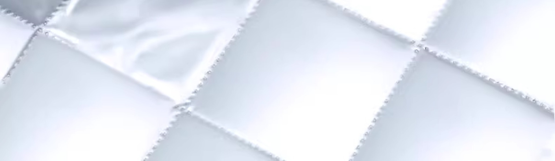 Oxford Cloth Car Snow Cover, Front Windshield Anti-Freeze Cover, Anti-Frost and Snow-Proof Winter Half-Cover Car Cover, Winter Car Cover