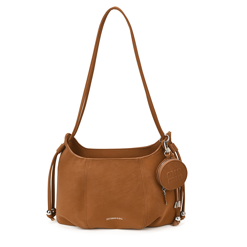 Bolsa de brazo coreana de nicho retrógrado de mujeres de moda de viaje de hombro 2025 nuevo invierno de alta calidad bolso de mochila