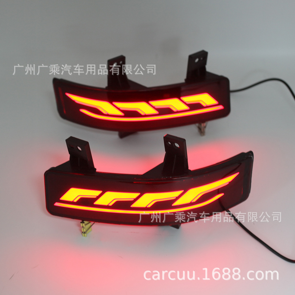 Luz de barra trasera de tres funciones para Honda CRV 2020