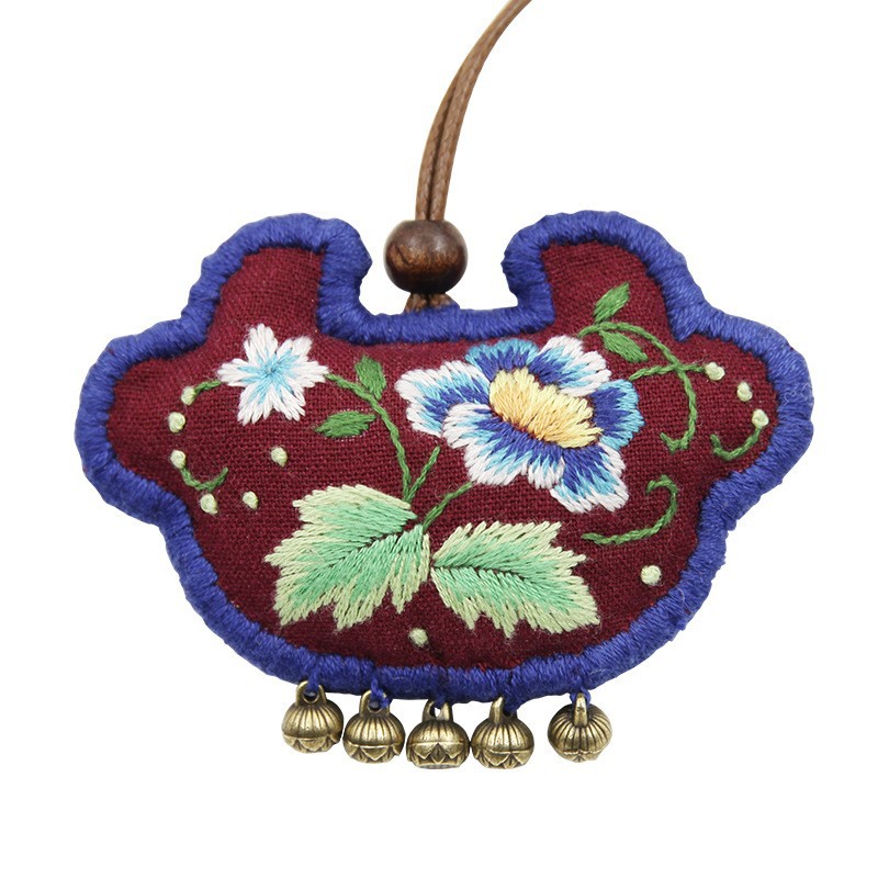 Bordado DIY artesanal creativo bolsas de jazmín colgante bolsas de estilo antiguo bordado Lu para regalo de novia bolsas de mariposa