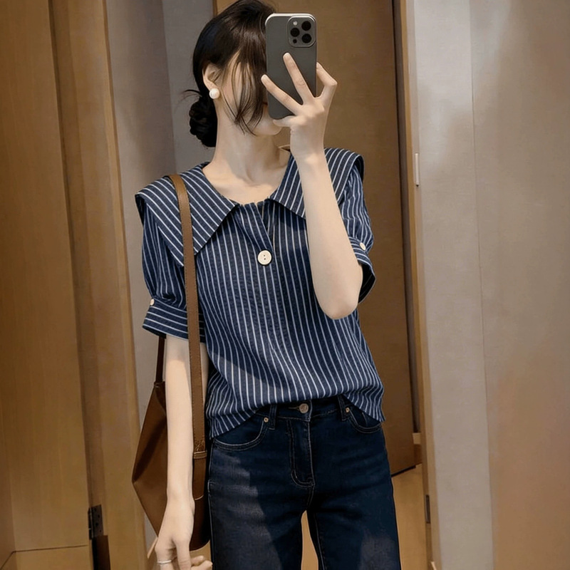 Summer new Korean-style striped navy collar shirt, elegant short-sleeve design for plus-size women, commuter shirt for women A11504 Summer new Korean-style striped navy collar shirt, elegant short-sleeve design for plus-size women, commuter shirt for women A11504