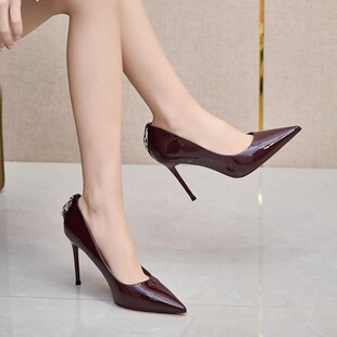 �T���B���|���^���߸�Ь2025���¿������L�tɫ���ٿ���Ƥ������Ь