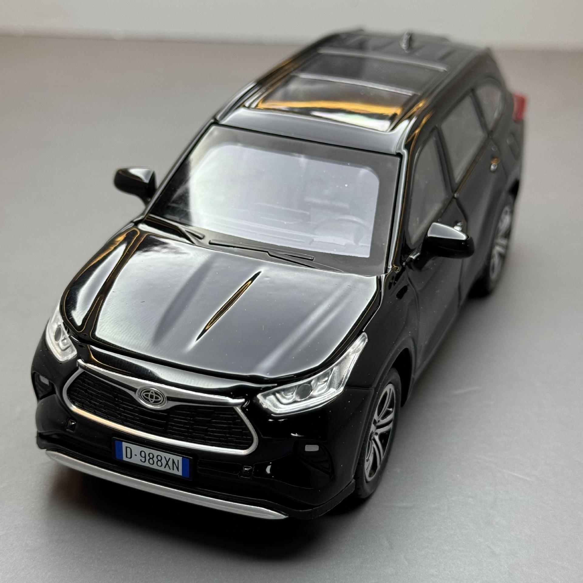 Jiaye modelo de coche de aleación de simulación 1:32 Highlander off-road vehículo efecto de sonido de iluminación Tire hacia atrás modelo de coche de juguete colección de decoración