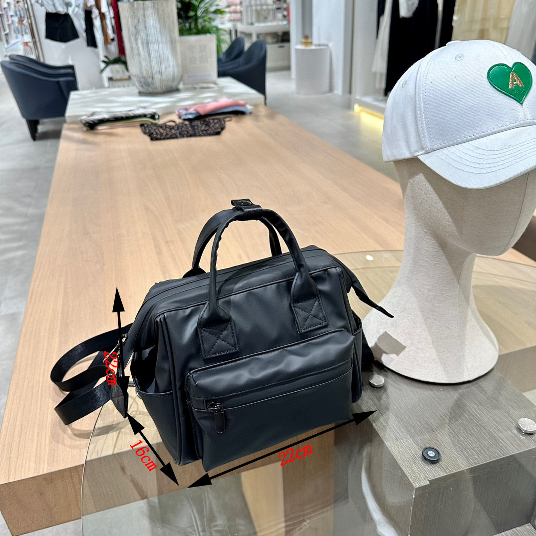 Mochila japonesa para mujeres de gran capacidad 2025, nuevo bolso de moda retro, bolso de clase de estudiantes universitarios de cuero suave y resistente al desgaste