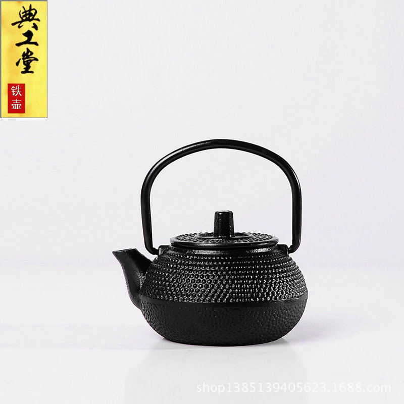 « Mini iron pot imitation Japanese cast iron teapot small gold pot raw iron kung fu tea set for many options» должен быть переведен на русский