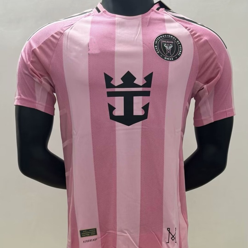 24-26種類のサッカー服の国家チームのユニフォームの選手版のバルサマイアミチェルシーの馬の主な客席の半袖|undefined