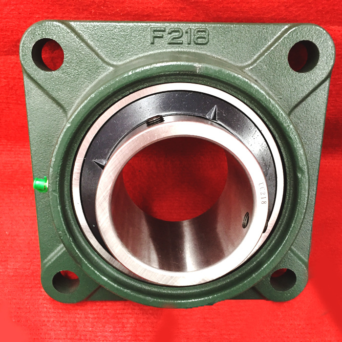 UCF218轴承   UCF218带座外球面轴承