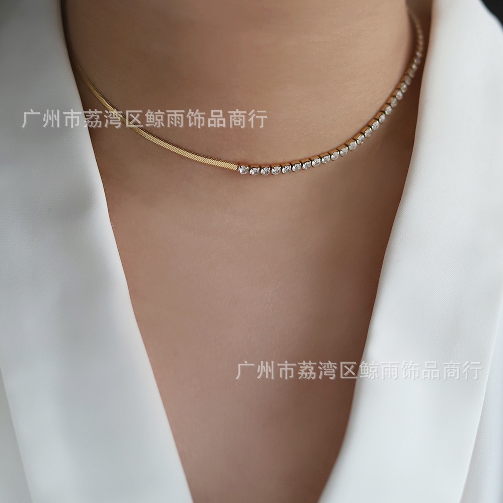 fashion geometric snake bone claw zircon chain titanium steel necklace