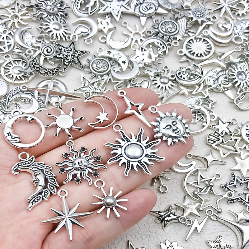 Cross-Border Random Ancient Silver Star Moon Sun Four-Pointed Star Alloy Jewelry Accessories DIY Necklace Bracelet Small Pendant Cross-Border Random Ancient Silver Star Moon Sun Four-Pointed Star Alloy Jewelry Accessories DIY Necklace Bracelet Small Pendant