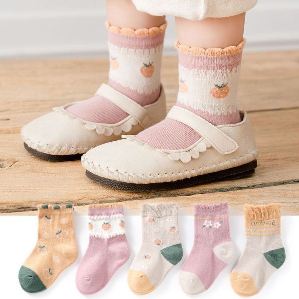 Calcetines para bebé Clase A Primavera y otoño Dibujos animados Calcetines de algodón coreano Calcetines para niños de tubo medio de invierno para bebés Calcetines para niños y niñas