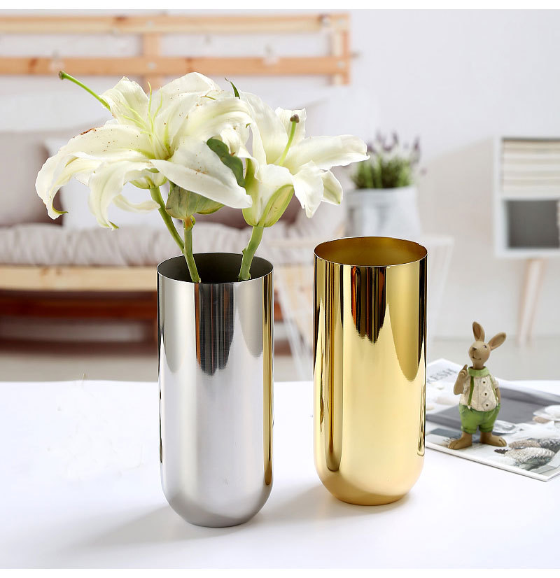 金色U花瓶18