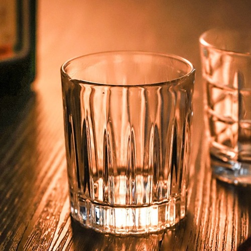 king carved white wine household glass small foreign wine cup 2 or two bullet cups one cup spirits cup