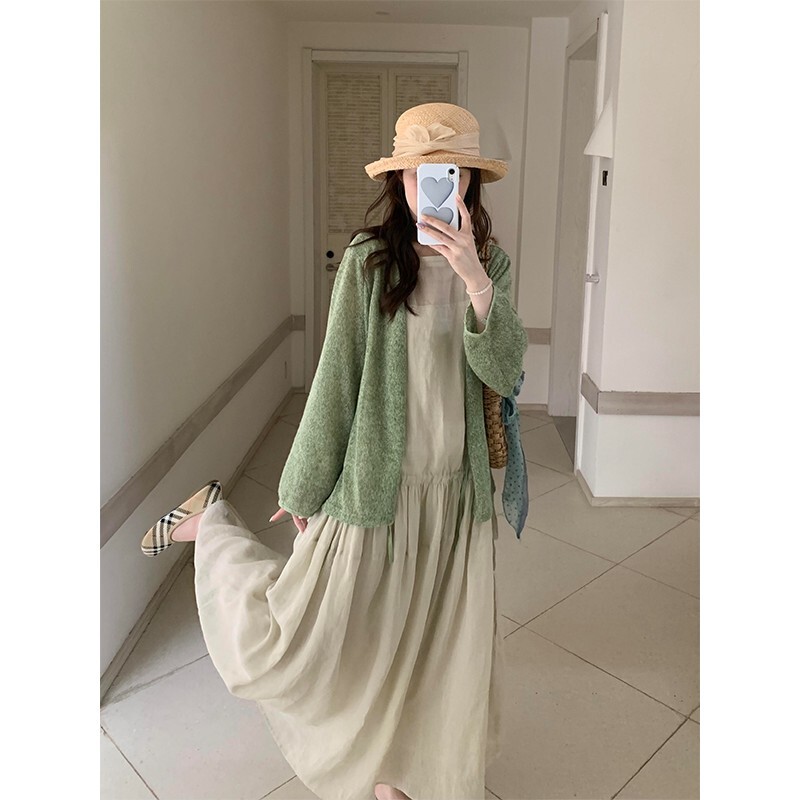 In Stock for Summer: French-Style Lazy Green Soft Knit Cardigan Top and Gentle Drape Dress Set for Women In Stock for Summer: French-Style Lazy Green Soft Knit Cardigan Top and Gentle Drape Dress Set for Women