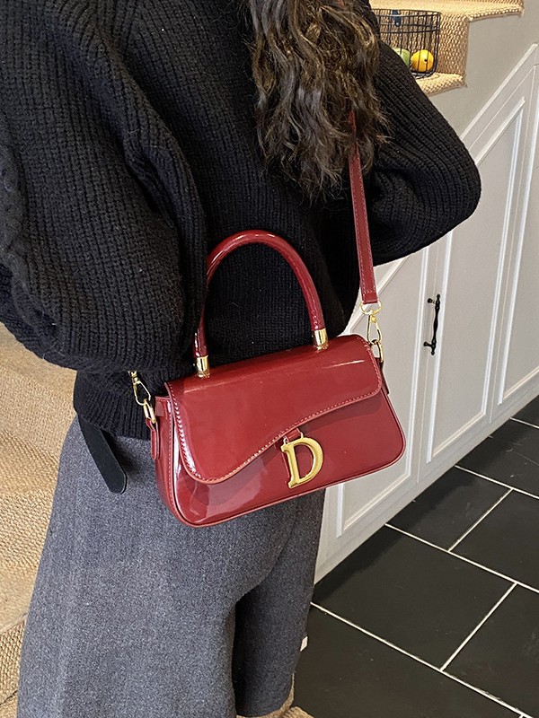 Bolso para mujeres 2026 nuevo estilo transfronterizo de alta sensación de silla de mano alta sensación de lujo ligero y elegante moda bolso de mochila