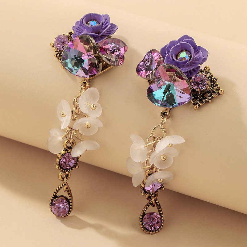 Retro Purple Crystal Heart Flower Earrings Wholesale Nihaojewelry display picture 5