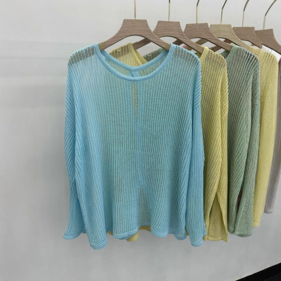 2025 Early Autumn New Hollow Shoulder Knitted Hollow Sunscreen Outdoor All-match Thirteen Line Hollow Design Top