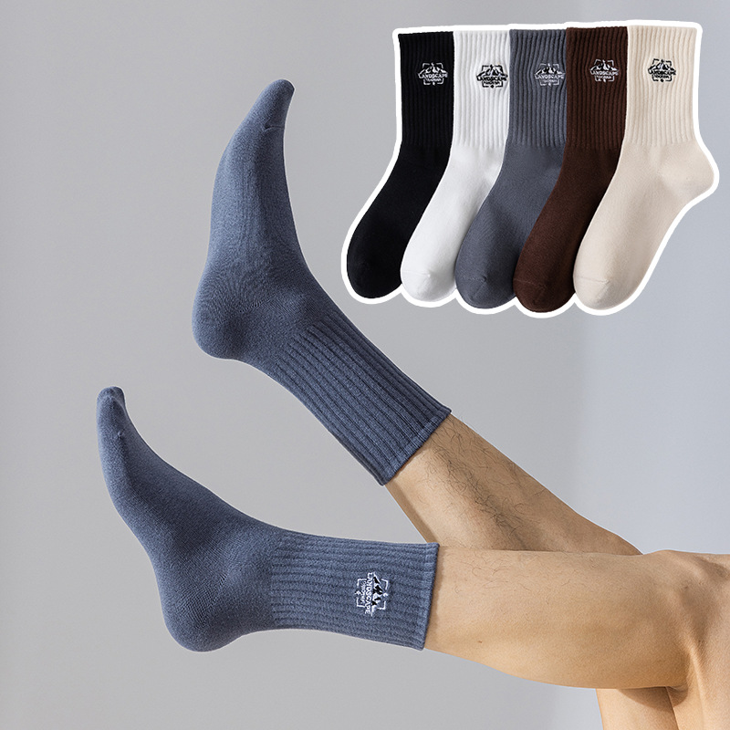 Breathable solid color trend knee socks for men and women for…