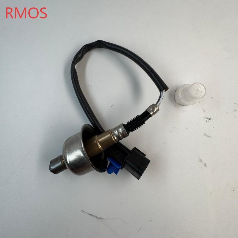 Automotive oxygen sensor, original manufacturer replacement part, 39210-2B100 Automotive oxygen sensor, original manufacturer replacement part, 39210-2B100